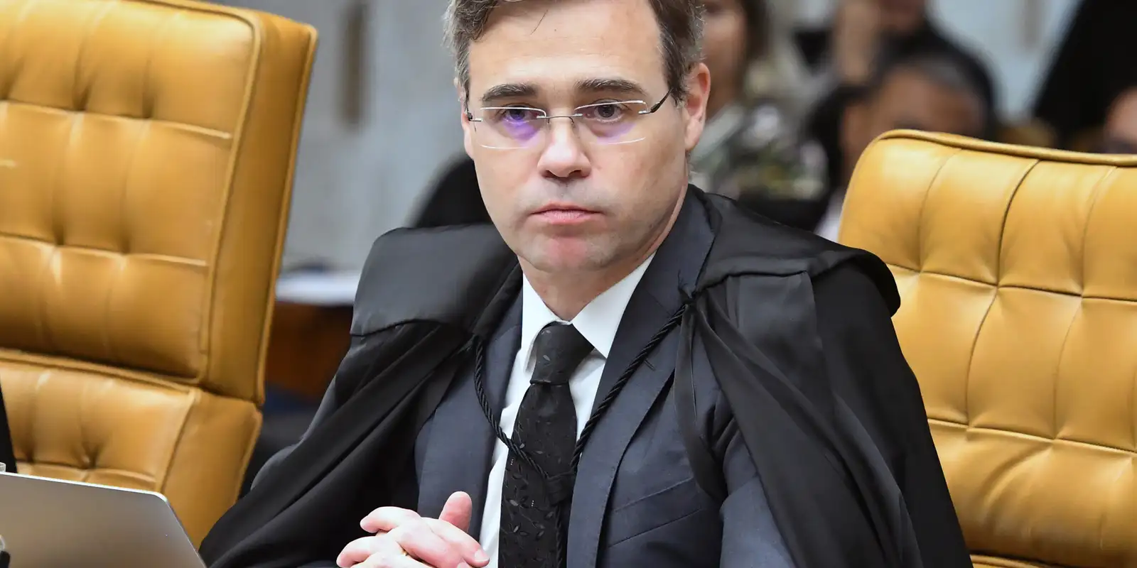 Ministro André Mendonça admite encontro com Vorcaro 